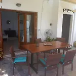 בית נופש Kamari