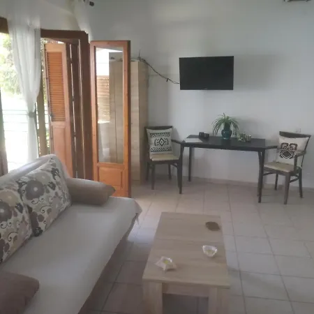 Ferienhaus Kamari Keramídhion